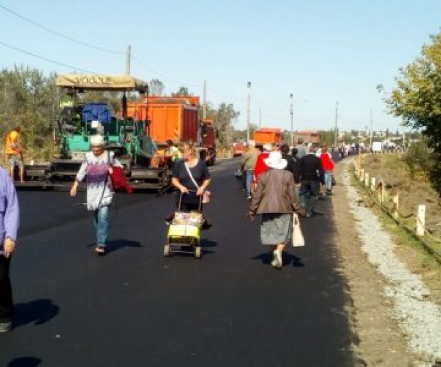 Мост в Станице Луганской обещают отремонтировать в ноябре