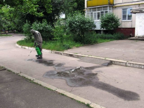 На городской улице Северодонецка нашли смертельно опасное вещество