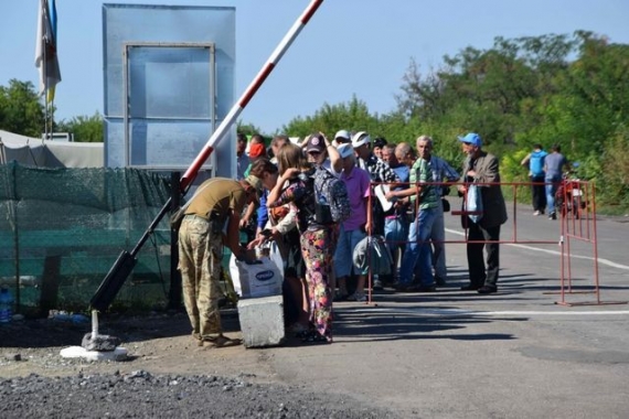 В канун Дня Независимости на КПВВ усилили контроль