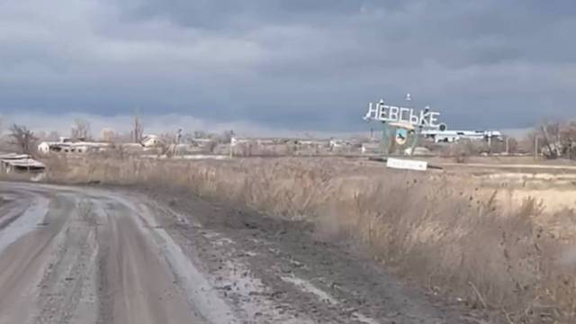 Вблизи линии фронта в Луганской области все еще живут люди