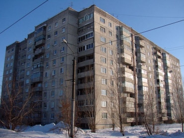 В Луганске обрушилась крыша 9-этажного дома