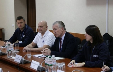 На Луганщине побывал Марк Этерингтон
