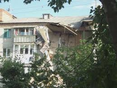 В Луганске есть проблемы со связью, светом, водой. Заканчиваются продукты