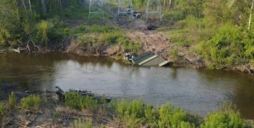 ВСУ уничтожили понтонный мост оккупантов и зачищают Белогоровку