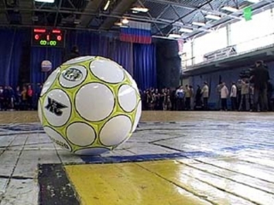  Луганские студенты лучшие по мини-футболу