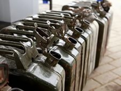 В Беловодске прикрыли нелегальную АЗС