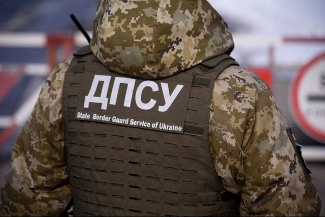 На КПП «Танюшевка» задержали мужчину, находящегося в розыске