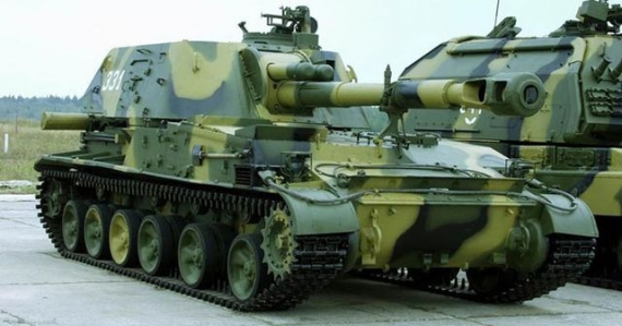 Рядом со Школьным переулком в Голубовке боевики хранят свою технику