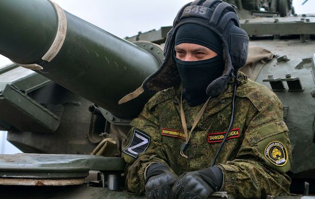 Враг накапливает силы в Луганской области и планирует захватить ее к апрелю