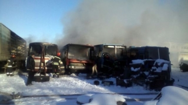 В Лисичанске сгорело 4 списанных автобуса