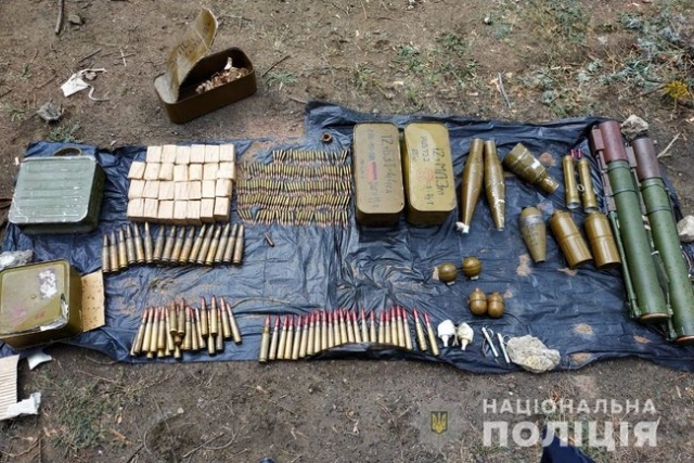 На Луганщине обнаружили тайник с боеприпасами