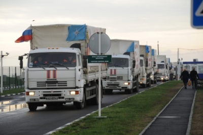 Российский "гумконвой" привез в Луганск учебники