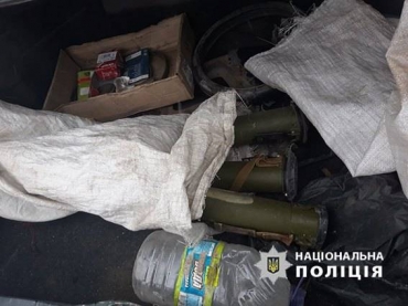 Во время контрольной закупки разоблачен торговец оружием