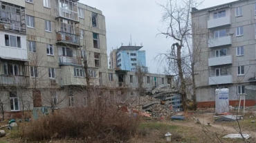 Оккупационные власти в Северскодонецке отчитались о ремонте дома, к которому так и не приступили
