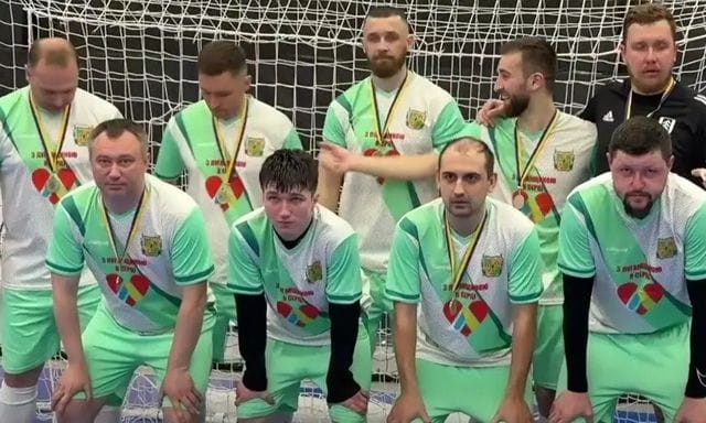 Луганчане на турнире по футзалу завоевали серебряные награды