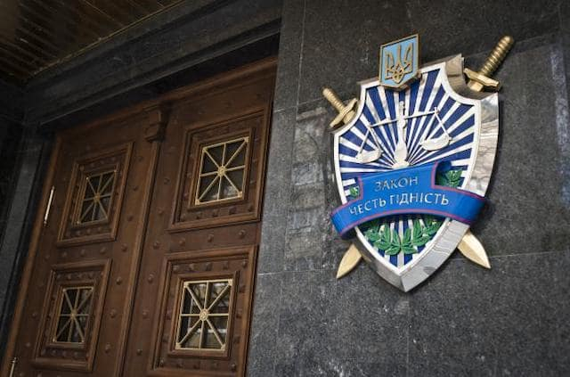 Сотруднику полиции сообщено о подозрении в коллаборационизме