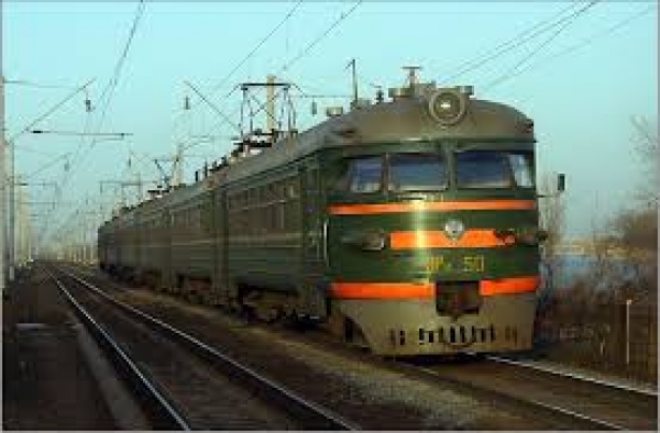 Поезда на Луганщину не отменяли