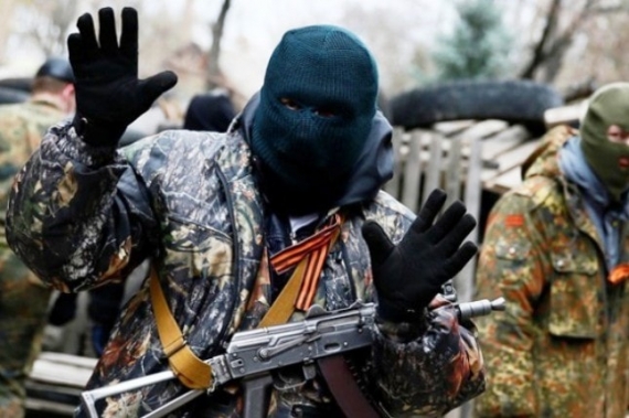 Боевики обстреляли полицейских в Луганской области