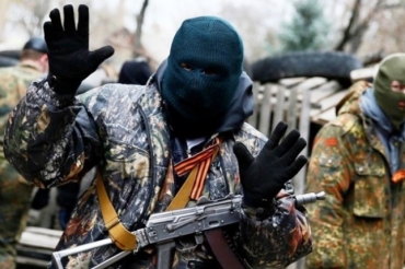 Боевики обстреляли полицейских в Луганской области