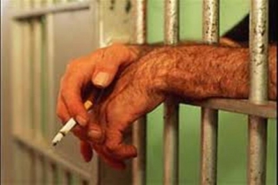 Сотрудник СИЗО помогал банде