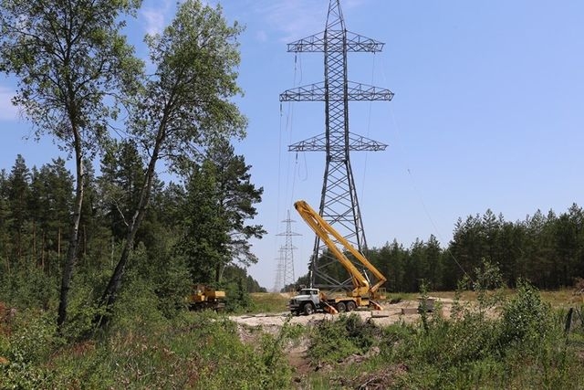 Продолжается строительство энергомоста на севере области