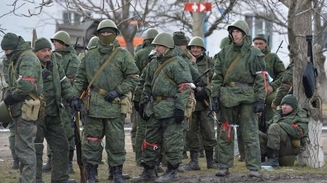 Главарь незаконной «ЛНР» пожаловался Путину – всех «ушли» на фронт
