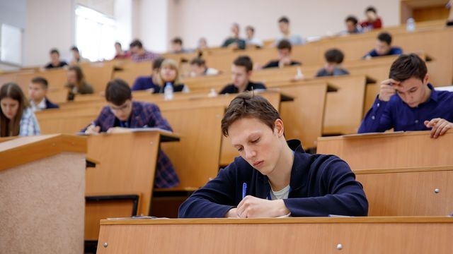 Число первокурсников из ОРДЛО в этом году выросло почти в два раза