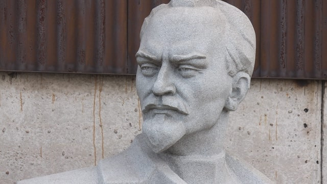 В оккупированном Северодонецке возвращают традиции времен СССР