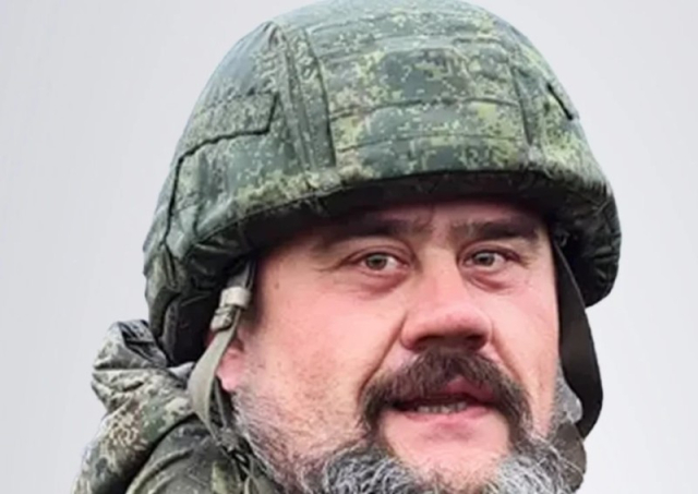 В оккупированной Кадиевке подорвали автомобиль с военным преступником