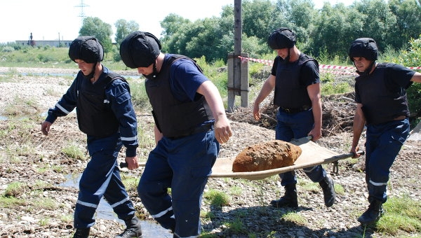 Из города Сумы для восстановления Луганщины приехал отряд Госслужбы ЧС 