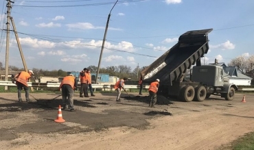 Завод по производству асфальта приступил к работе в Новоайдаре
