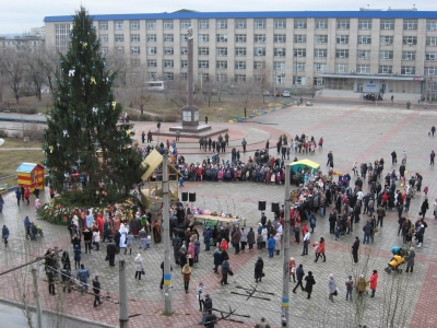 В Северодонецке открыли главную елку Луганщины