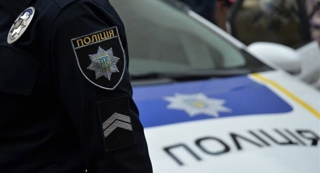 Жителя Старобельска за нападение на полицейского лишили свободы на два года