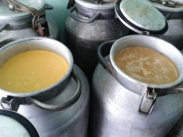 Пять тонн сладкой продукции задержали работники полиции в Сватовском районе