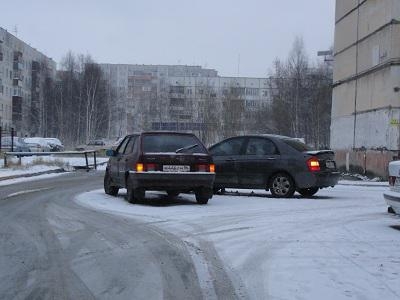 Луганских автомобилистов просят быть внимательнее на дорогах