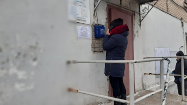 Таксофоны и автолавки - Россия «обустраивает» быт на оккупированной Луганщине