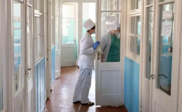 В Красный Луч вернулись заробитчане из России, возможно больные коронавирусом