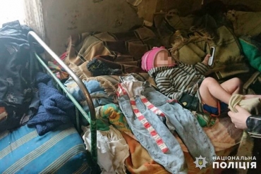 В с. Пшеничное мать бросила ребенка на пьяного родственника