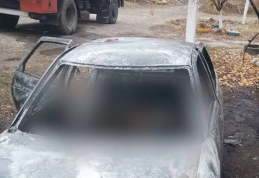 Под Антрацитом сгорел автомобиль - погиб 29-летний мужчина