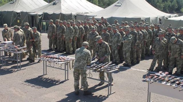 На Луганщине проходят сборы батальона территориальной обороны
