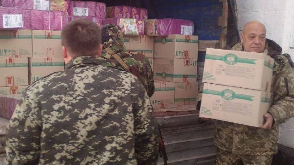 На Луганщину продолжают доставлять гуманитарные грузы