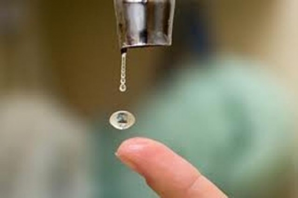 У жителей краснолучских многоэтажек проблемы с водой