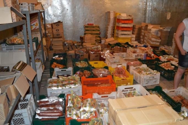Товарную базу с просроченными продуктами прикрыли на Луганщине