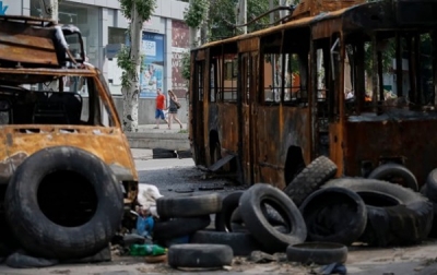 В Луганске оперативно ликвидируют последствия боевых действий
