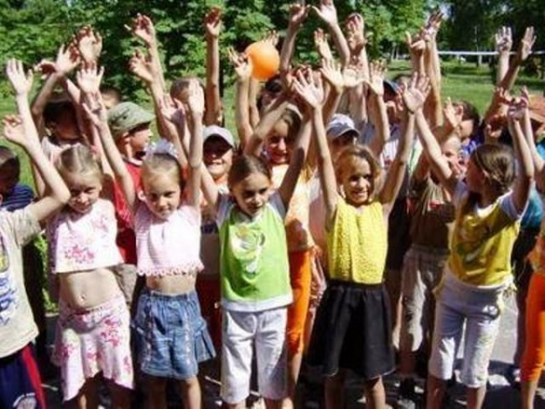 В "ЛНР" хотят открыть детский военно-патриотический лагерь