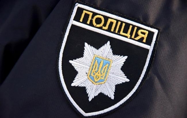 Житель Лисичанска едва не подпалил себя – мужчину спасли патрульные