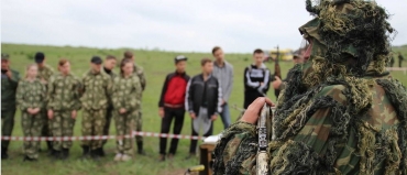Старшеклассники на неподконтрольной территории сдали нормативы по военной подготовке