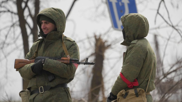 Под видом реновации захватчики отбирают жилье у жителей оккупированной Луганщины