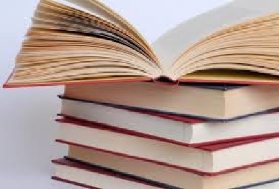 В Краснодоне волонтеры собирали книги