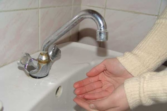 Власти "ЛНР" заявили о полном прекращении подачи воды Украиной (видео)